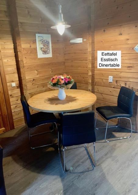 2 Bedroom Fins Chalet Gramsbergen 外观 照片