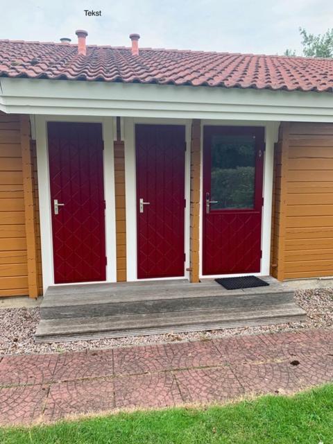 2 Bedroom Fins Chalet Gramsbergen 外观 照片